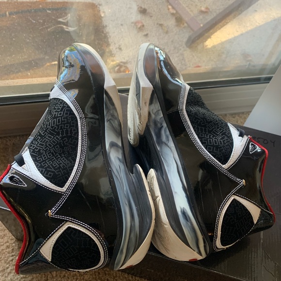 ❤️🖤HALL OF FAME - Air Jordans (2009) - Picture 4 of 10